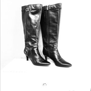 Bandolino black leather boots